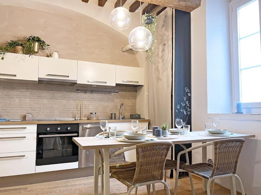 Suite 9, Parma Centro ภายนอก รูปภาพ