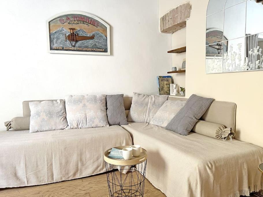 Suite 9, Parma Centro ภายนอก รูปภาพ