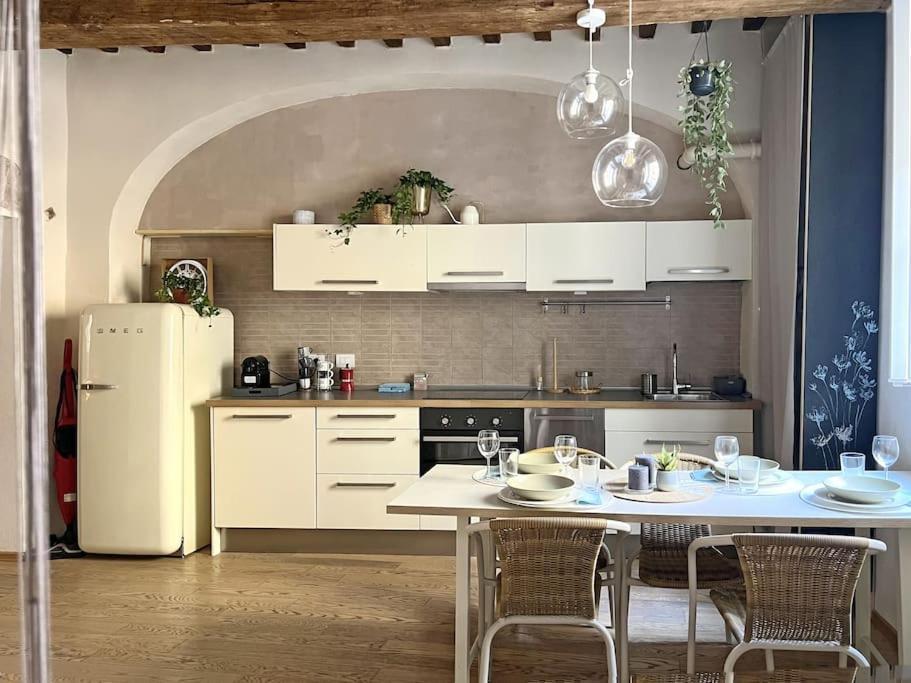 Suite 9, Parma Centro ภายนอก รูปภาพ